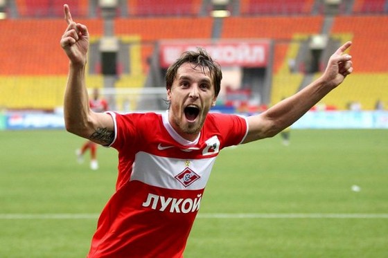 Футболист Дмитрий Комбаров стал звездой играл в Спартаке
